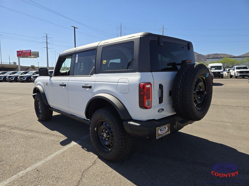 2026 FORD BRONCO BIG BEND photo 3