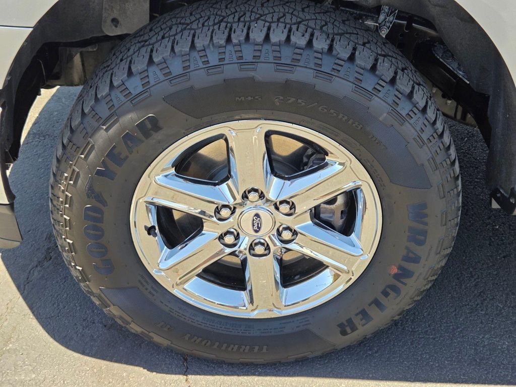 FORD F-150 XLT - 9