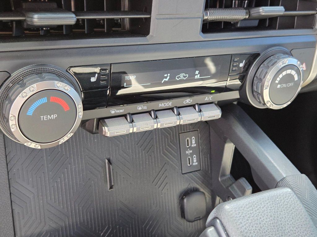 2025 Toyota TACOMA SR5 — миниатюра 22