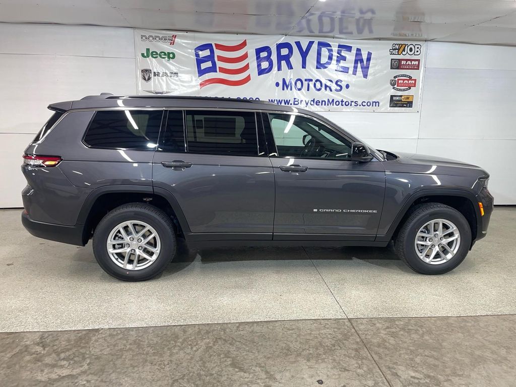 New 2026 Jeep Grand Cherokee L Altitude