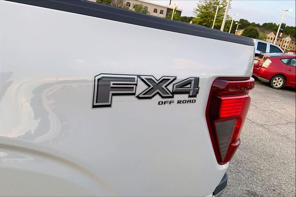 صورة مصغرة 28 لـ 2024 FORD F-150 XLT