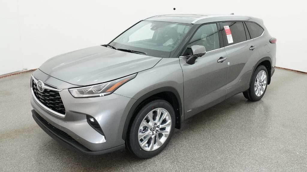 New 2026 Toyota Highlander Hybrid Limited