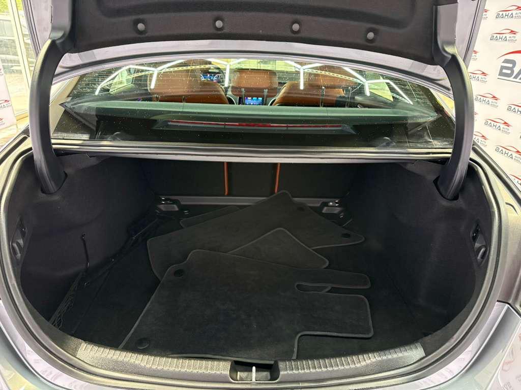 صورة مصغرة 42 لـ 2025 Mercedes-BENZ C-CLASS