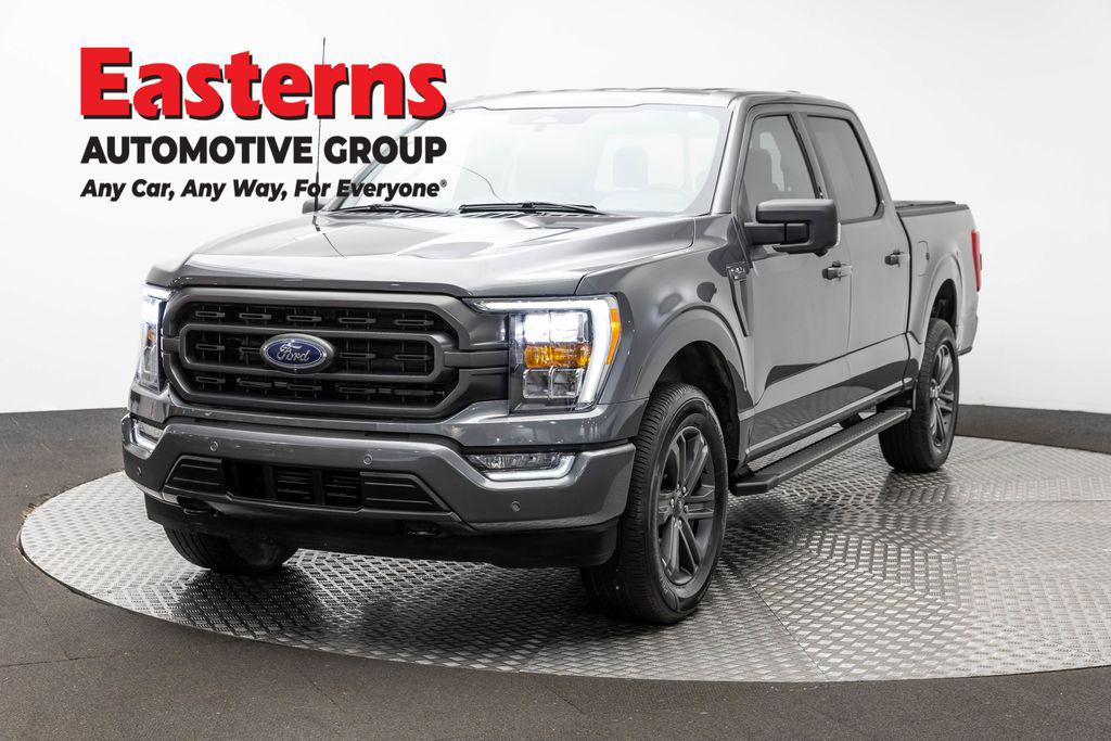2023 FORD F-150 XLT photo 1