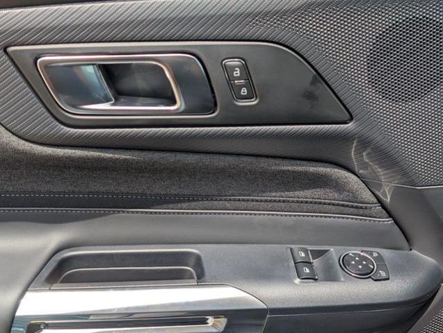صورة مصغرة 19 لـ 2026 FORD MUSTANG GT