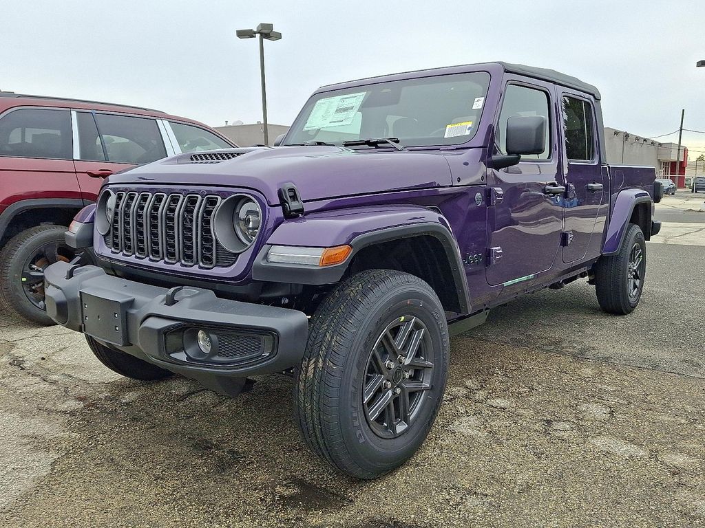 New 2026 Jeep Gladiator Sport S