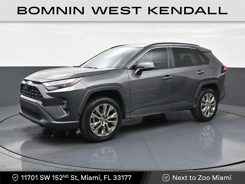 TOYOTA RAV4 - 1