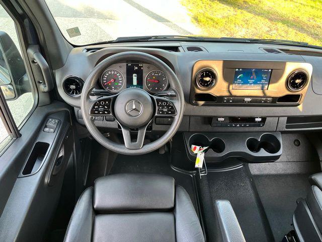 صورة مصغرة 24 لـ 2024 Mercedes-BENZ SPRINTER 2500 4MATIC