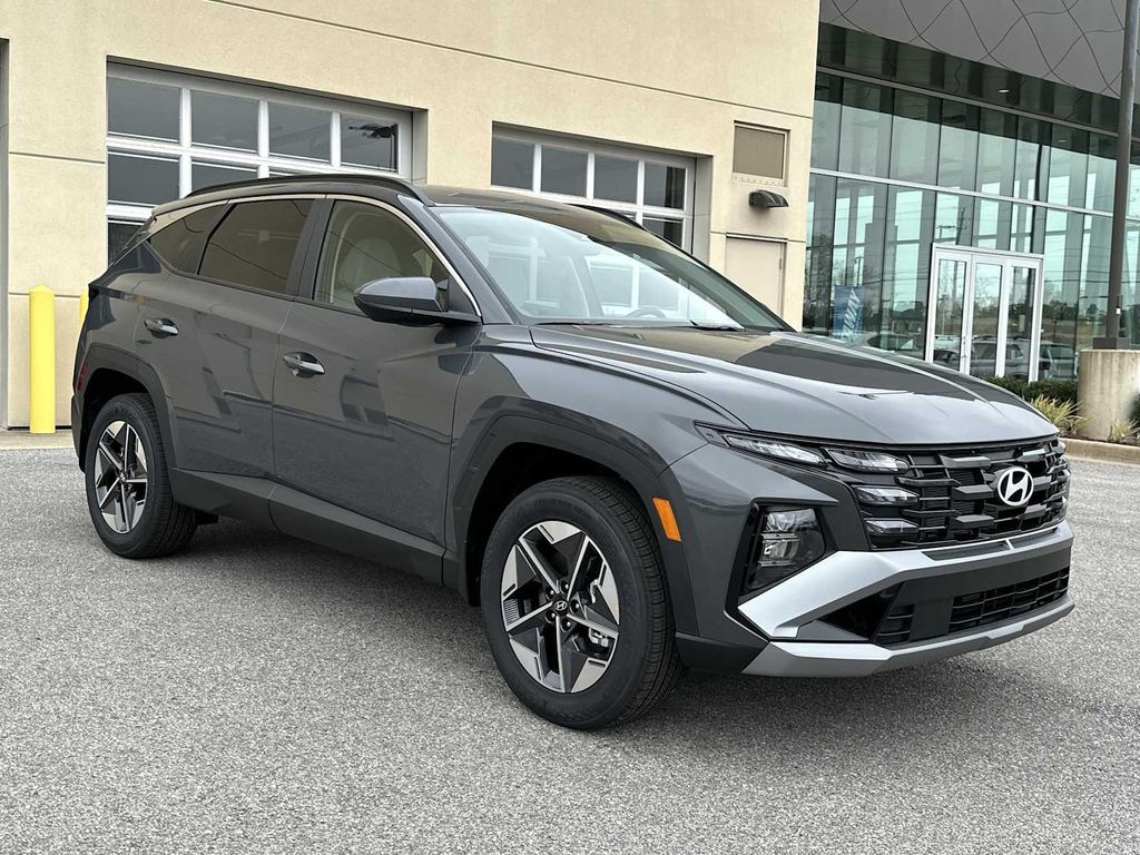 New 2026 Hyundai TUCSON SEL
