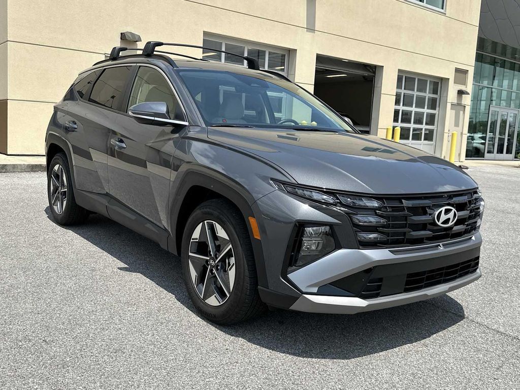 New 2026 Hyundai TUCSON SEL Premium