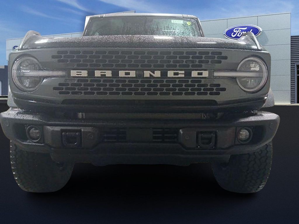 FORD BRONCO - 4