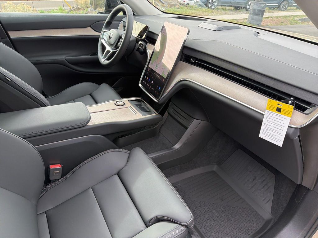 2025 Volvo EX90 PLUS, TWIN MOTOR, FULLY ELECTRIC, 7 SEATS 缩略图 27
