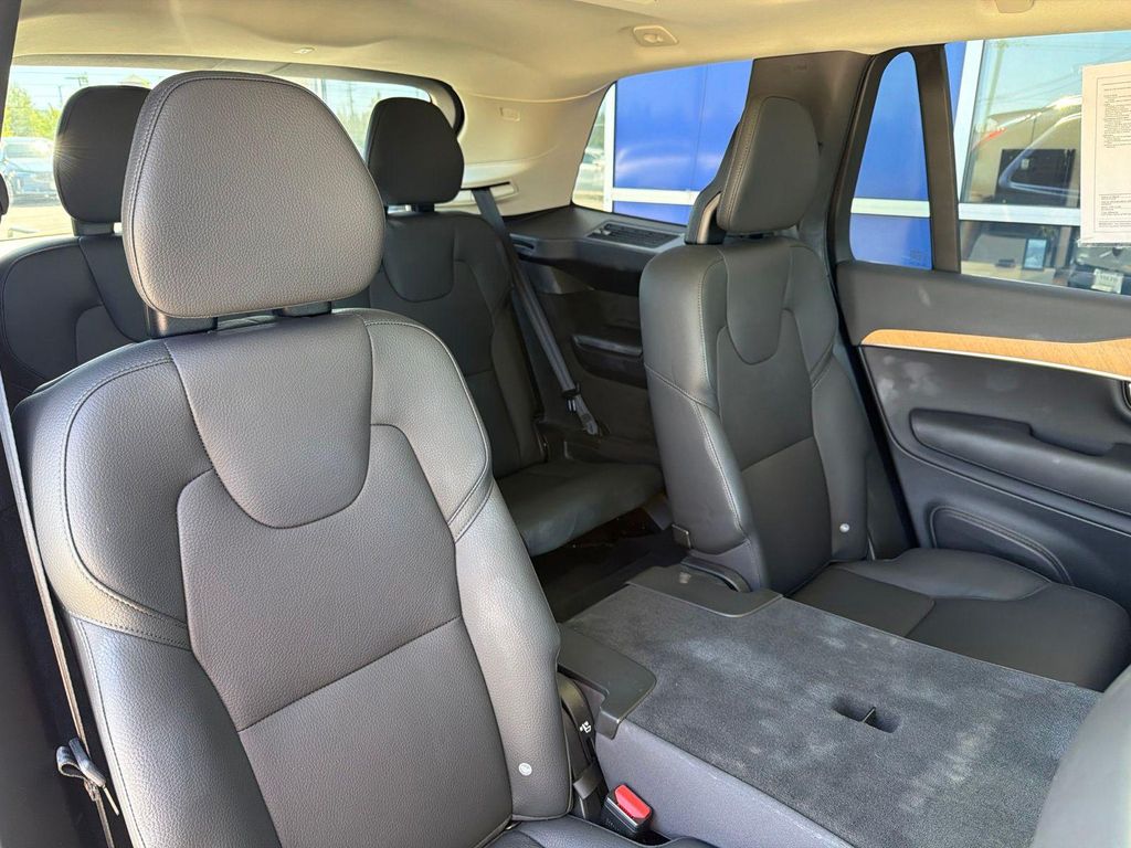 صورة مصغرة 24 لـ 2025 Volvo XC90 B6 PLUS 7-SEATER