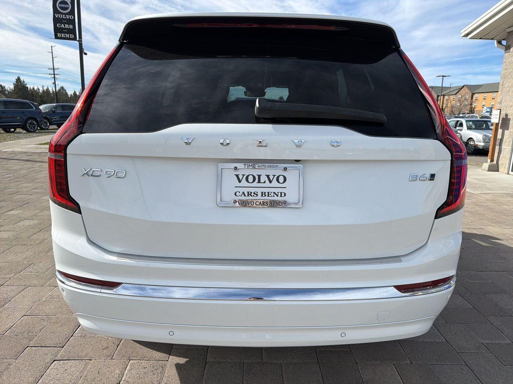 2026 Volvo XC90 PLUS, B6 AWD GAS (MILD HYBRID), GASOLINE, BRI — фото 6