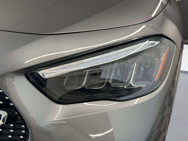 MERCEDES-BENZ GLA - 7