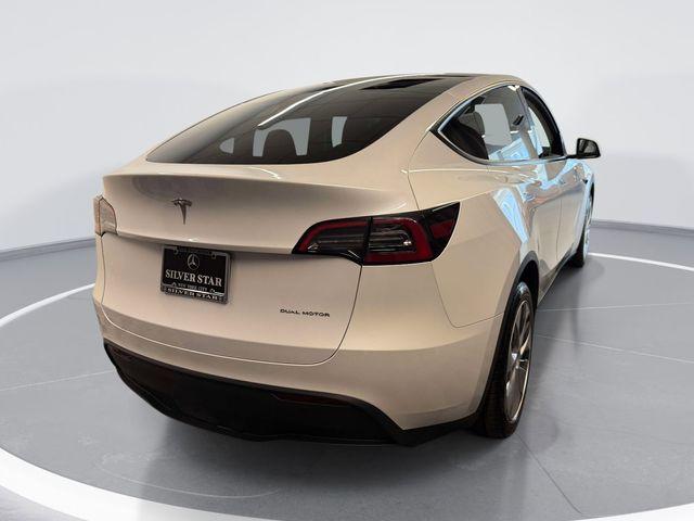 TESLA MODEL Y LONG RANGE - 4