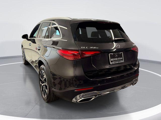 2025 Mercedes-BENZ GLC photo 6