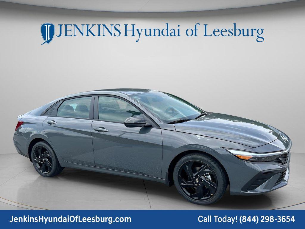 New 2026 Hyundai ELANTRA SEL Sport