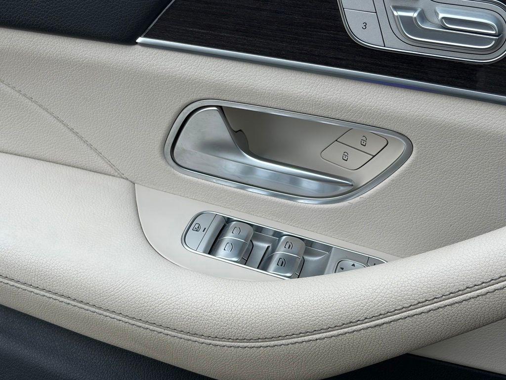 صورة مصغرة 19 لـ 2023 Mercedes-BENZ GLS
