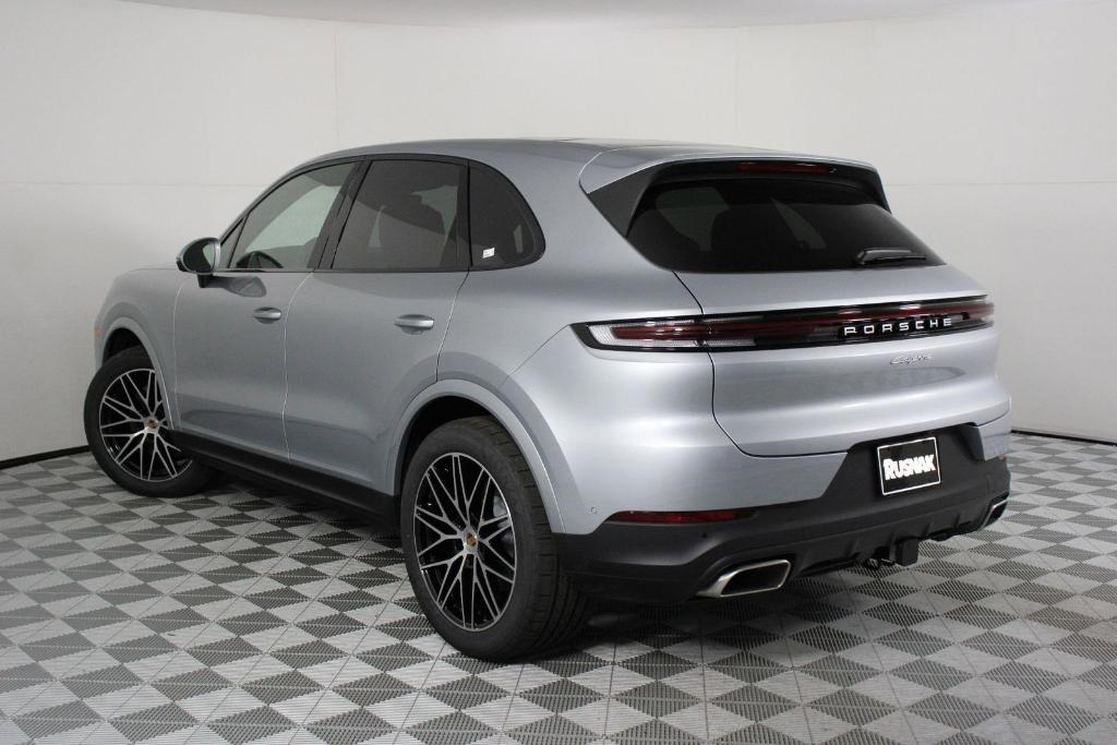 PORSCHE CAYENNE - 3