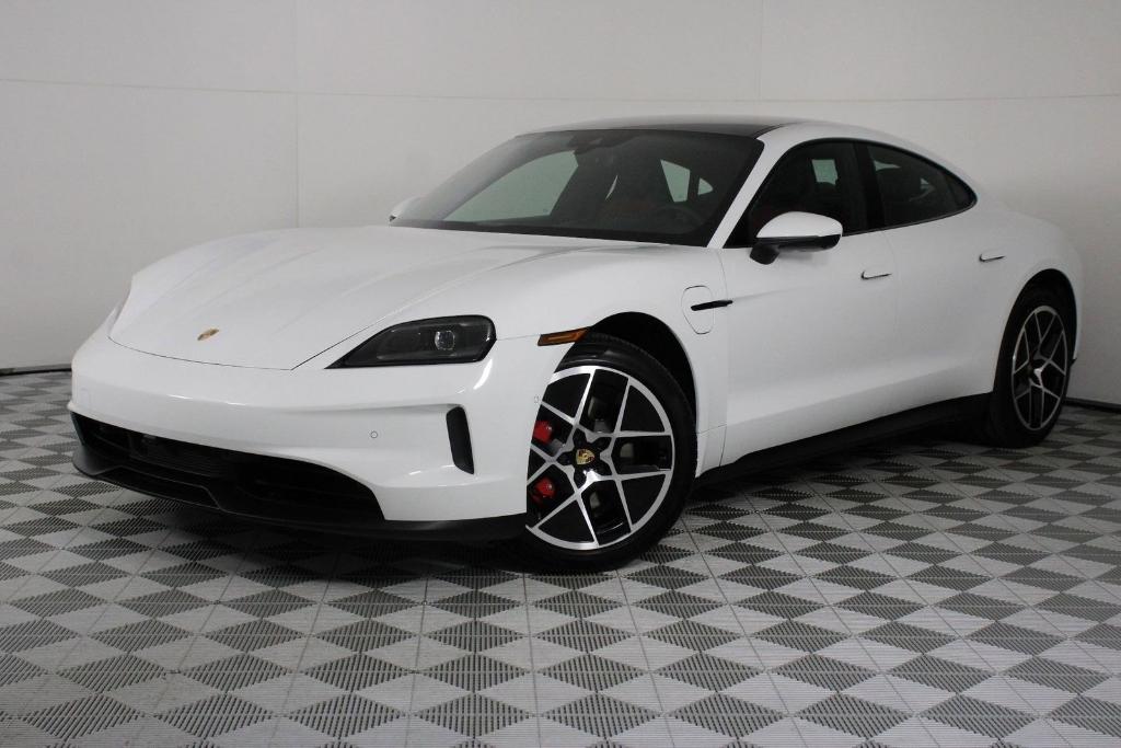 2025 Porsche Taycan