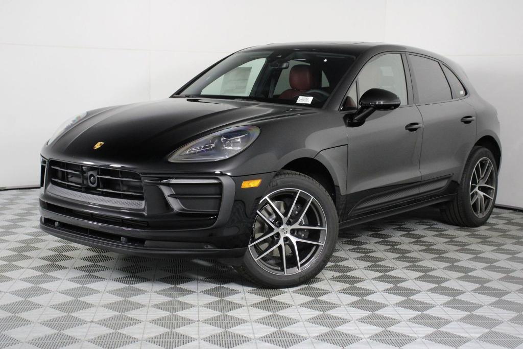 New 2026 Porsche Macan Base