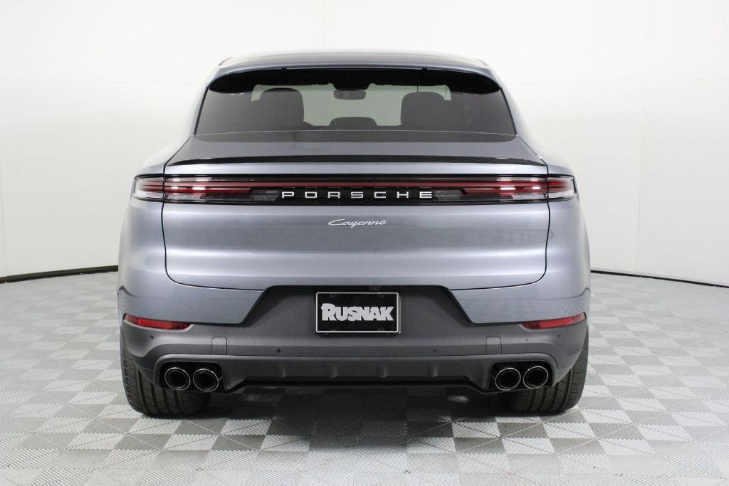 2026 Porsche CAYENNE AWD — миниатюра 6