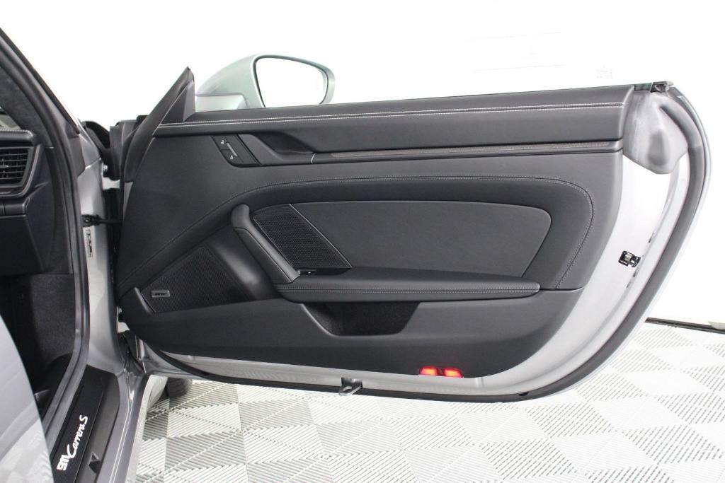 2025 Porsche 911 CARRERA S — миниатюра 23