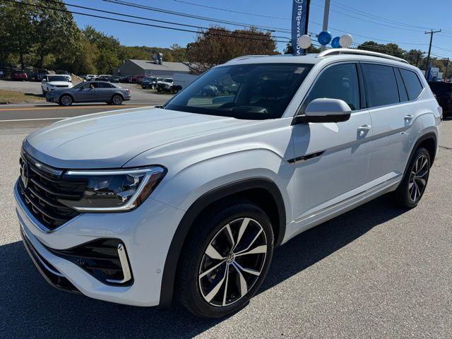 New 2026 Volkswagen Atlas 2.0T SEL Premium R-Line 4MOTION