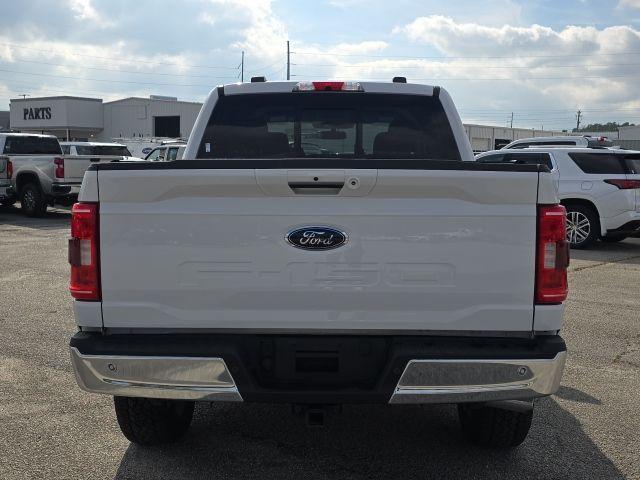 FORD F-150 XLT - 4