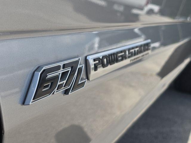 2022 FORD F-450 PLATINUM — фото 10