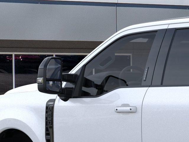 2026 FORD F-250 LARIAT photo 4