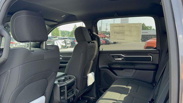 صورة مصغرة 31 لـ 2026 RAM 1500 BIG HORN/LONE STAR