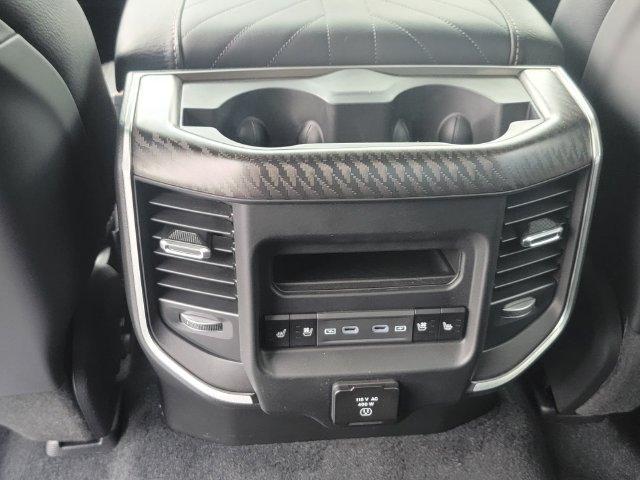 صورة مصغرة 28 لـ 2027 RAM 1500