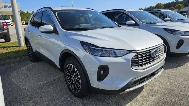 New 2026 Ford Escape PHEV Base