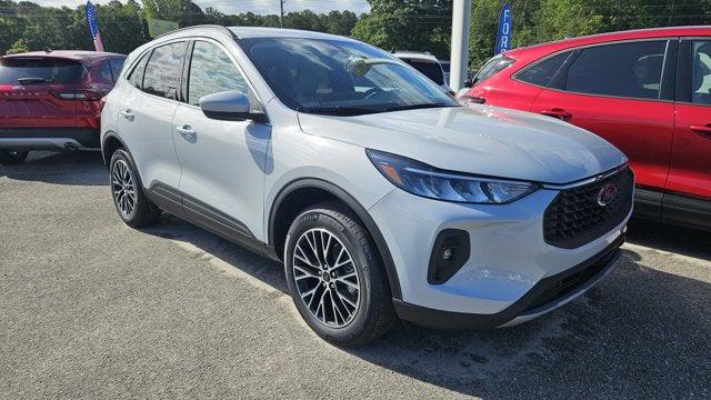 New 2026 Ford Escape PHEV Base