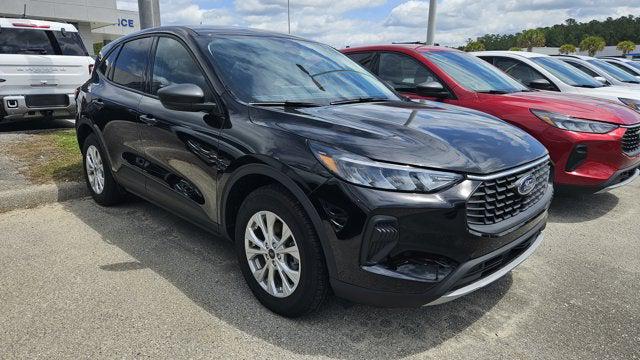New 2025 Ford Escape Active