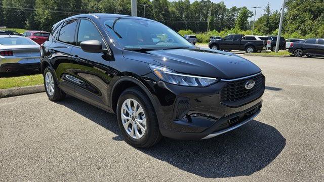 New 2025 Ford Escape Active
