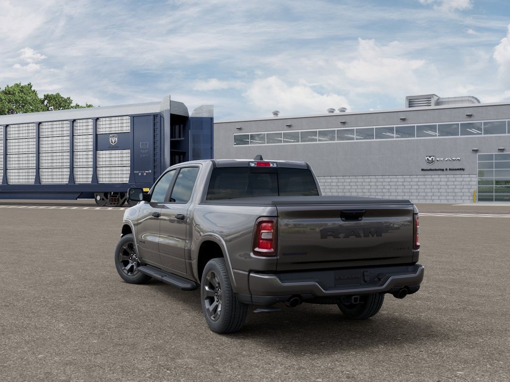 صورة 3 لـ 2026 RAM 1500 BIG HORN 4X4 CREW CAB 5'7" BOX