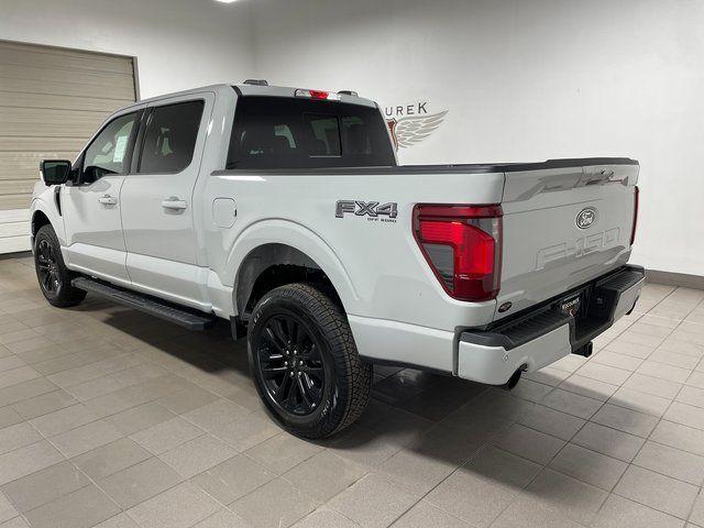 FORD F-150 XLT - 4