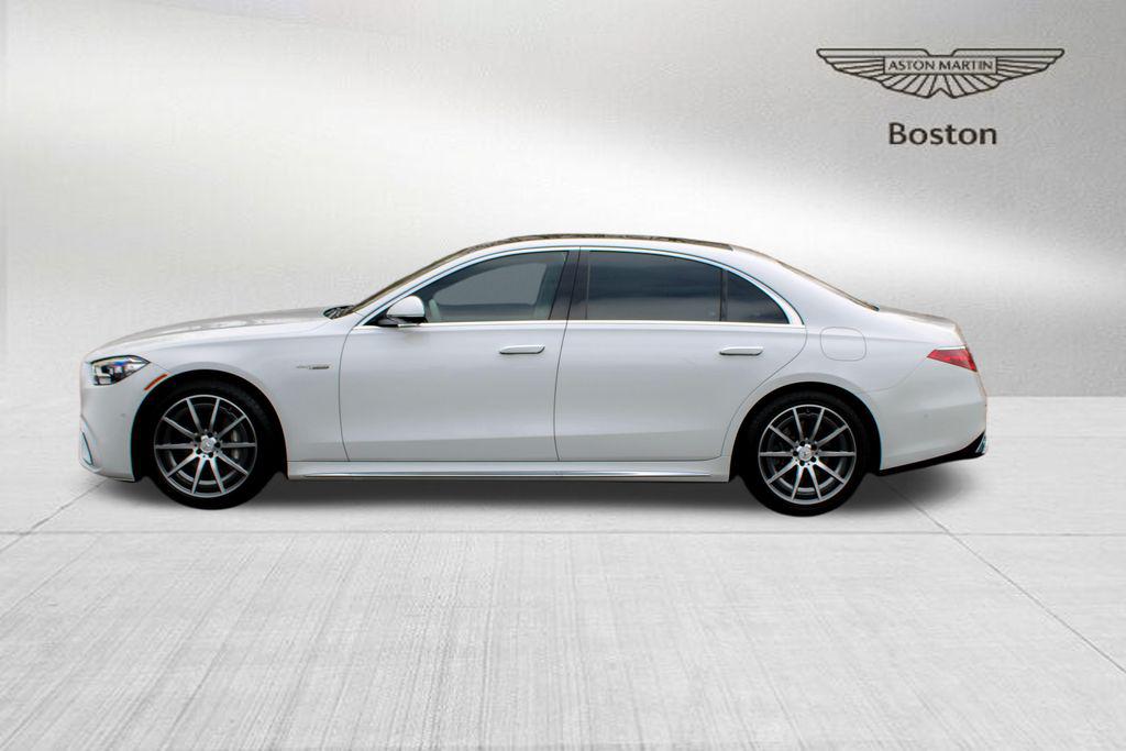 صورة 3 لـ 2024 Mercedes-BENZ AMG S 63 E 4MATIC