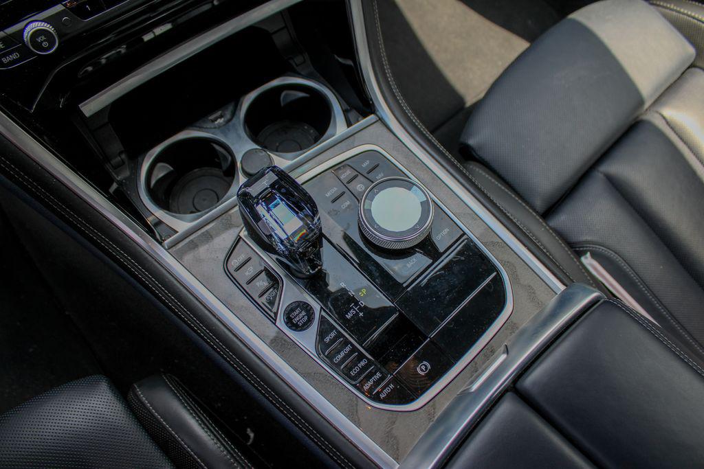 صورة مصغرة 17 لـ 2023 BMW M850 XDRIVE