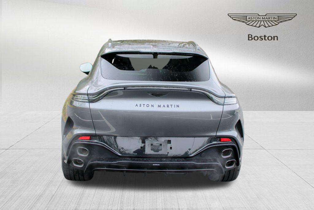 2026 Aston Martin DBX S — фото 5