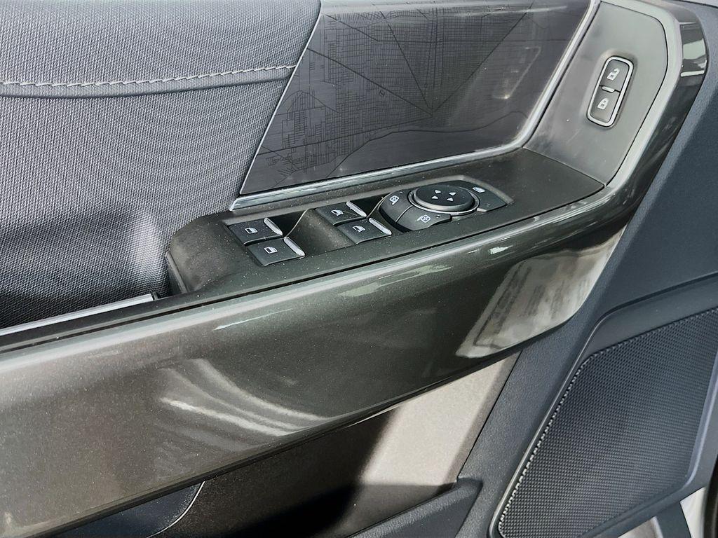 صورة مصغرة 25 لـ 2023 FORD F-150 XLT