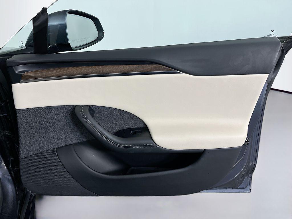 2022 Tesla MODEL S BASE — миниатюра 34