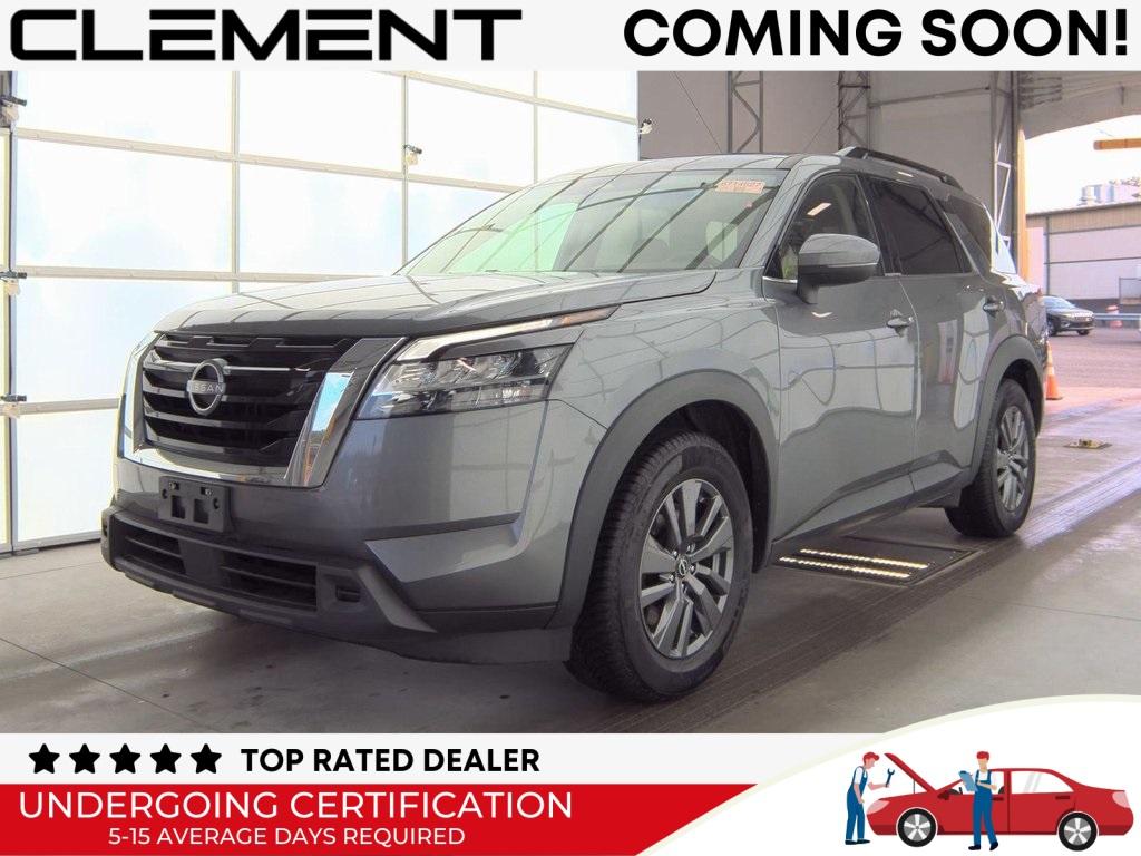 Used 2022 Nissan Pathfinder SV