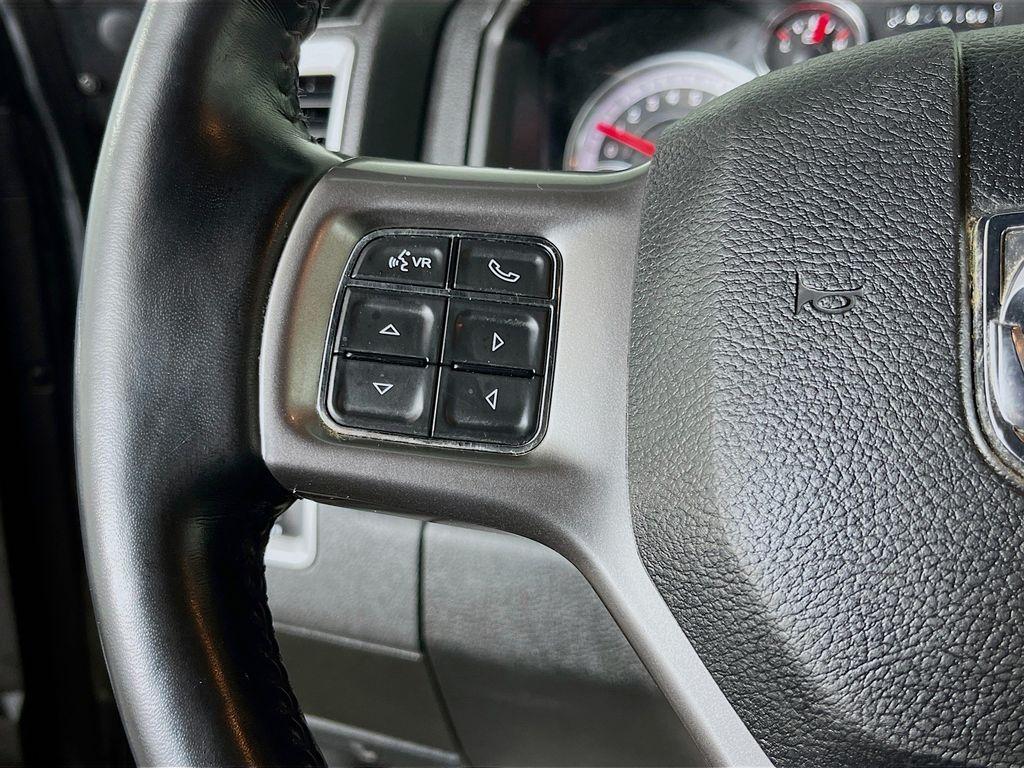 2021 RAM 1500 CLASSIC SLT — миниатюра 14