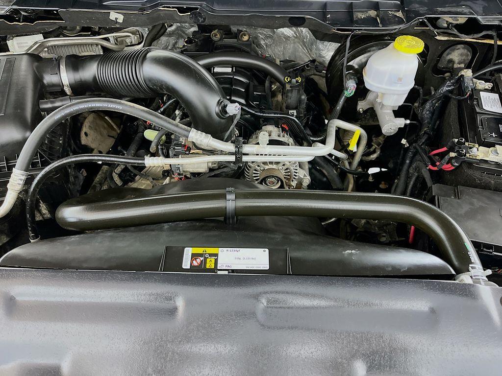 2021 RAM 1500 CLASSIC SLT — миниатюра 37