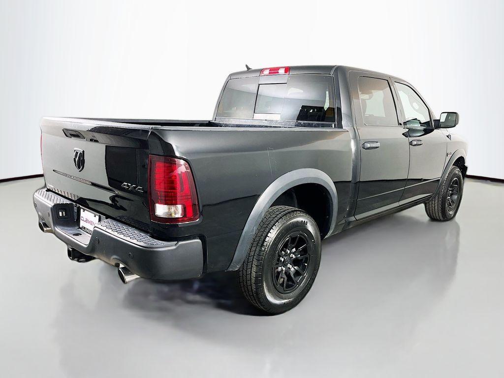 2021 RAM 1500 CLASSIC SLT — фото 7