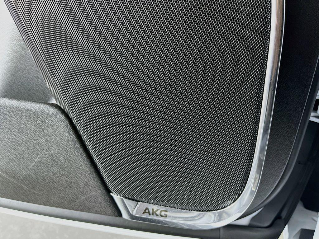 صورة مصغرة 27 لـ 2026 Cadillac ESCALADE V-SERIES